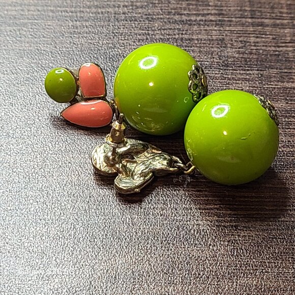Unbranded Large Green Ball Vintage Stud Earrings Pre-Owned Statement Outdoors - Picture 5 of 5